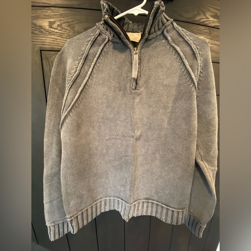 BKE Styled 1/4 Zip
Size M